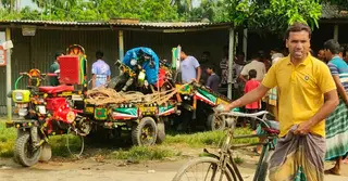 কুষ্টিয়ায় ড্রাম ট্রাকচাপায় করিমন চালক নিহত